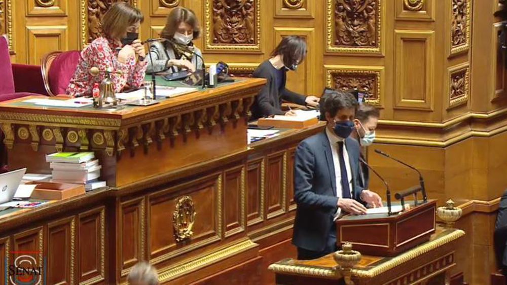 « Il y a des limites à la loi (NDLR : loi sur l’alimentation, dite loi Egalim) qu’il nous faut corriger », a convenu le ministre de l’Agriculture, Julien Denormandie, lors d’un débat au Sénat, le 13 avril 2021. © Capture d’écran Sénat